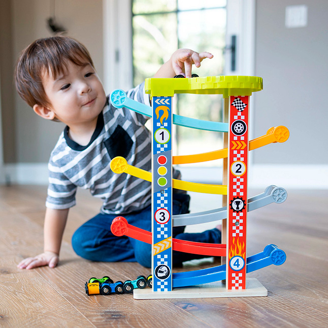 Zigzag Racetrack